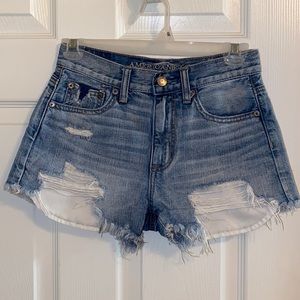 American Eagle ripped jean shorts